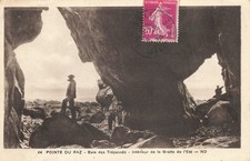 29 LA POINTE DU RAZ LA GROTTE DE L EST