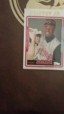 Topps 2005 Ken Griffey Jr. Cincinnati Reds #440 Base Set MLB Baseball Card