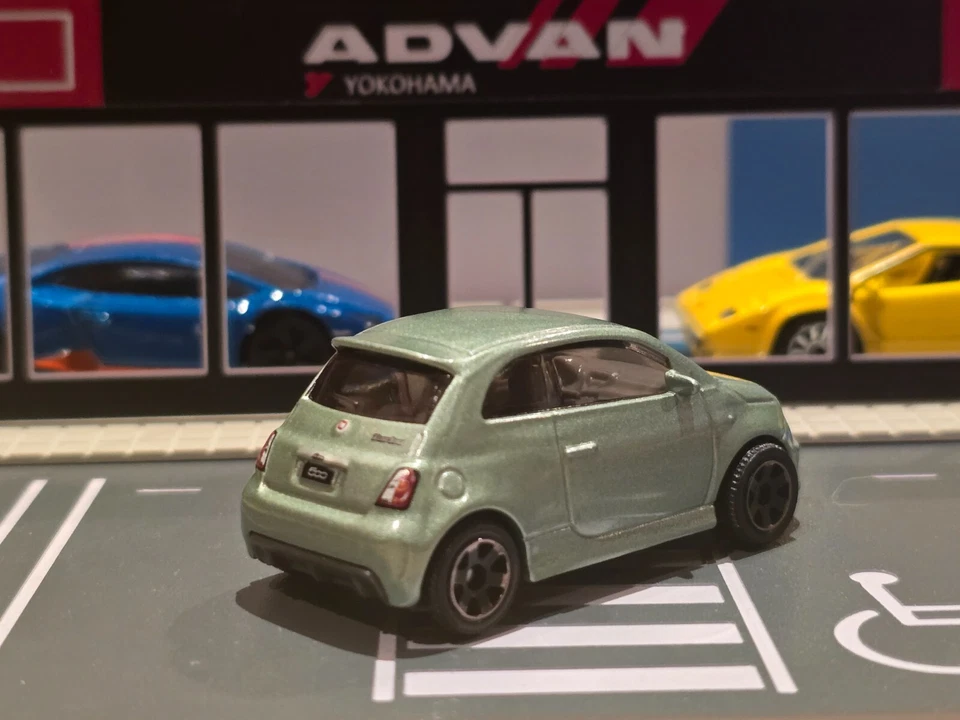 💎 SUELTO 2024 MATCHBOX 1:64 VERDE COMO NUEVO '19 FIAT 500 TURBO de multipack Foto 3 de 4