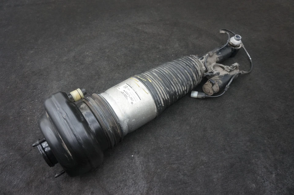 Puntal de resorte neumático trasero derecho del lado del pasajero 37107915954 BMW 740I G12 16-22 *Nota Foto 3 de 4