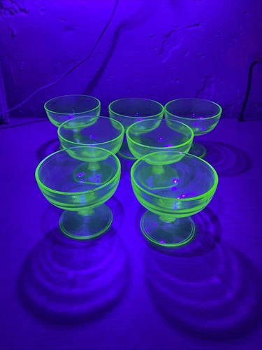 Vintage Green Depression Uranium Glass Sherbet Dessert Cups Set of 7
