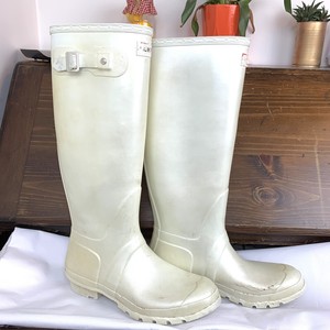 white hunter rain boots