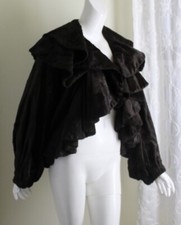 Moschino Vintage Fun Us 8 I 42 M Italian Ruffled Batwing Faux-fur Coat Jacket