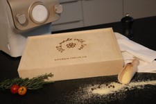 Kasterl For Matrizes Pastamaker Avance/7000 With Wooden Lid: 100% Made With Love