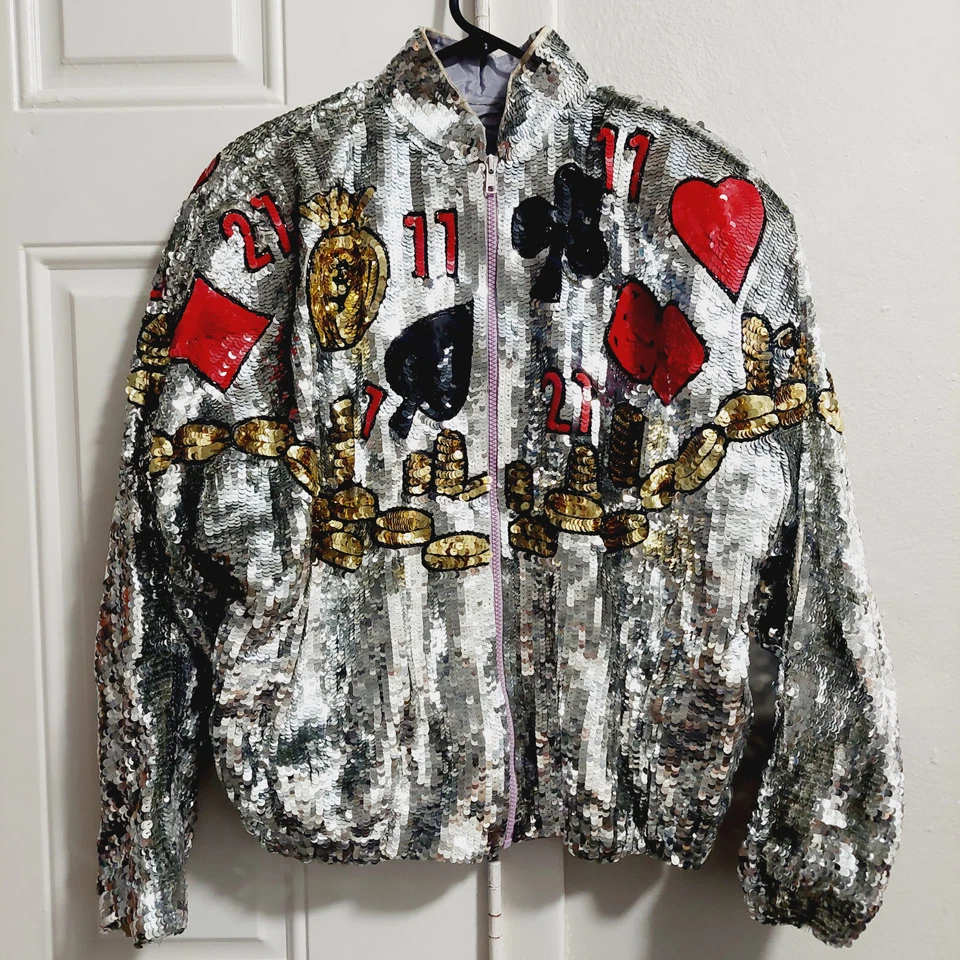 Chaqueta de bombardero de seda adornada con lentejuelas VEGAS Casino / Dados de la suerte / Tarjetas Foto 2 de 4