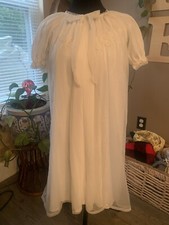 VTG White Chiffon  Lace 2pc Babydoll Nightgown Peignoir Robe Set SZ Small 36  