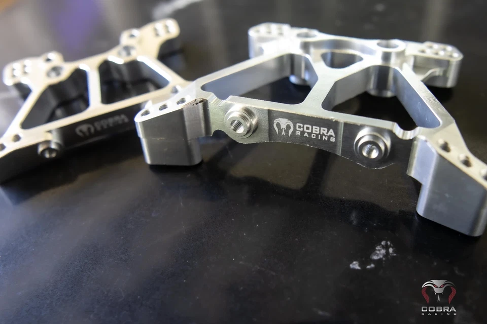 CR Chrome Aluminum Shock Towers for Traxxas 4x4 Slash, Stampede, Hoss - Image 3 of 4