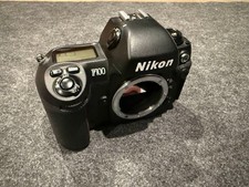Nikon F100 35mm SLR Auto Focus Camera - Black