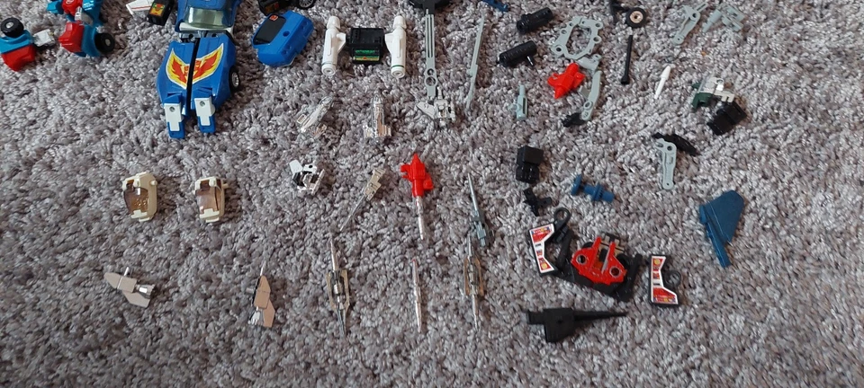 Vintage G1 Takara Tomy Transformers Lot Damaged And Incomplete Read Desc - Image 2 of 4