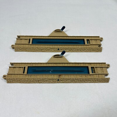 Thomas & Friends TrackMaster  Start Stop Track Section 2 pc