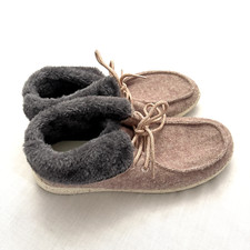 Hey Dude Women's fur lined sneaker booties Size 6