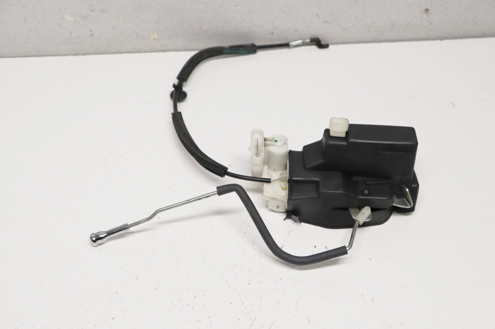 Maserati Quattroporte 2003-2012 REAR+LEFT Door lock actuator