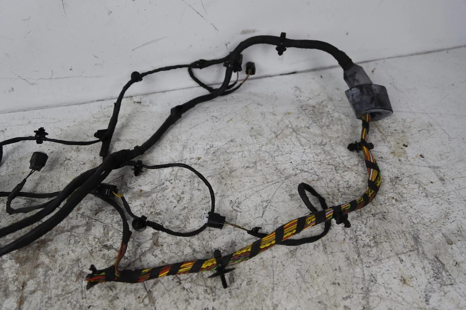 11-13 BMW F10 5 Series Driver Side Xenon Adaptive Headlight Wiring Harness - Image 3 of 4