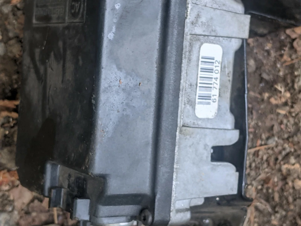 Saab 900 Cruise Control Speed Regulator - Image 2 of 2