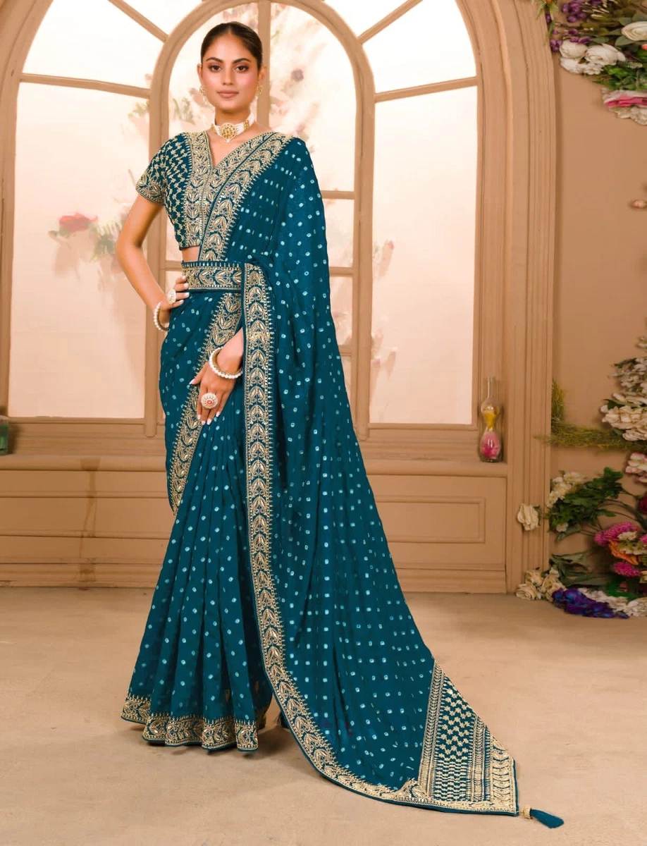 Saree for ethnic hot sale day