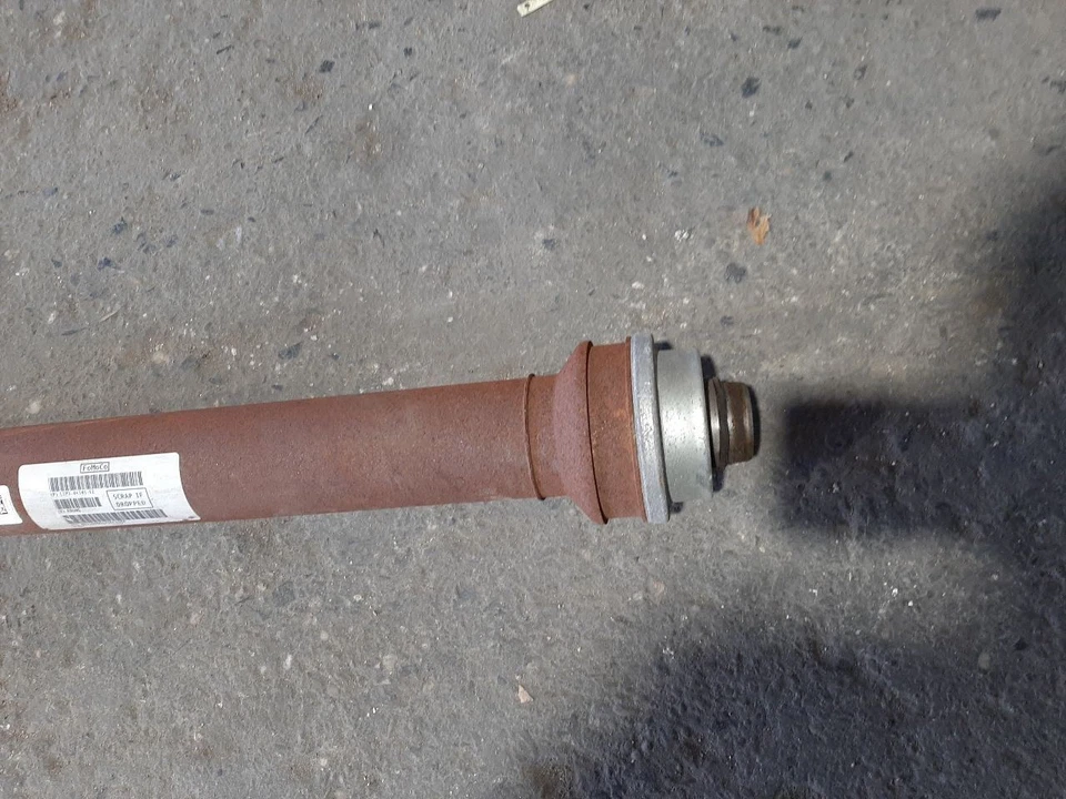 2021 Ford Explorer Rear Drive Shaft 3.3L With Hybrid 4WD Fits 20-23 - Image 2 of 4