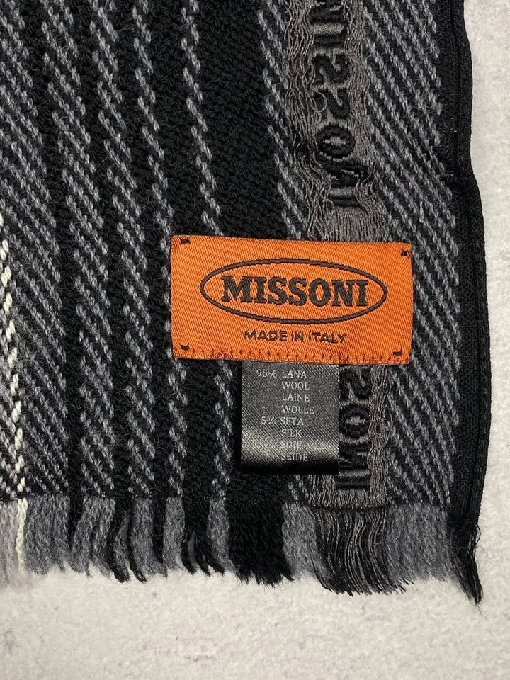 Missoni Bufanda Lana Hombre Lujo Y2K Italia Clásico Monograma Logo Foto 2 de 4