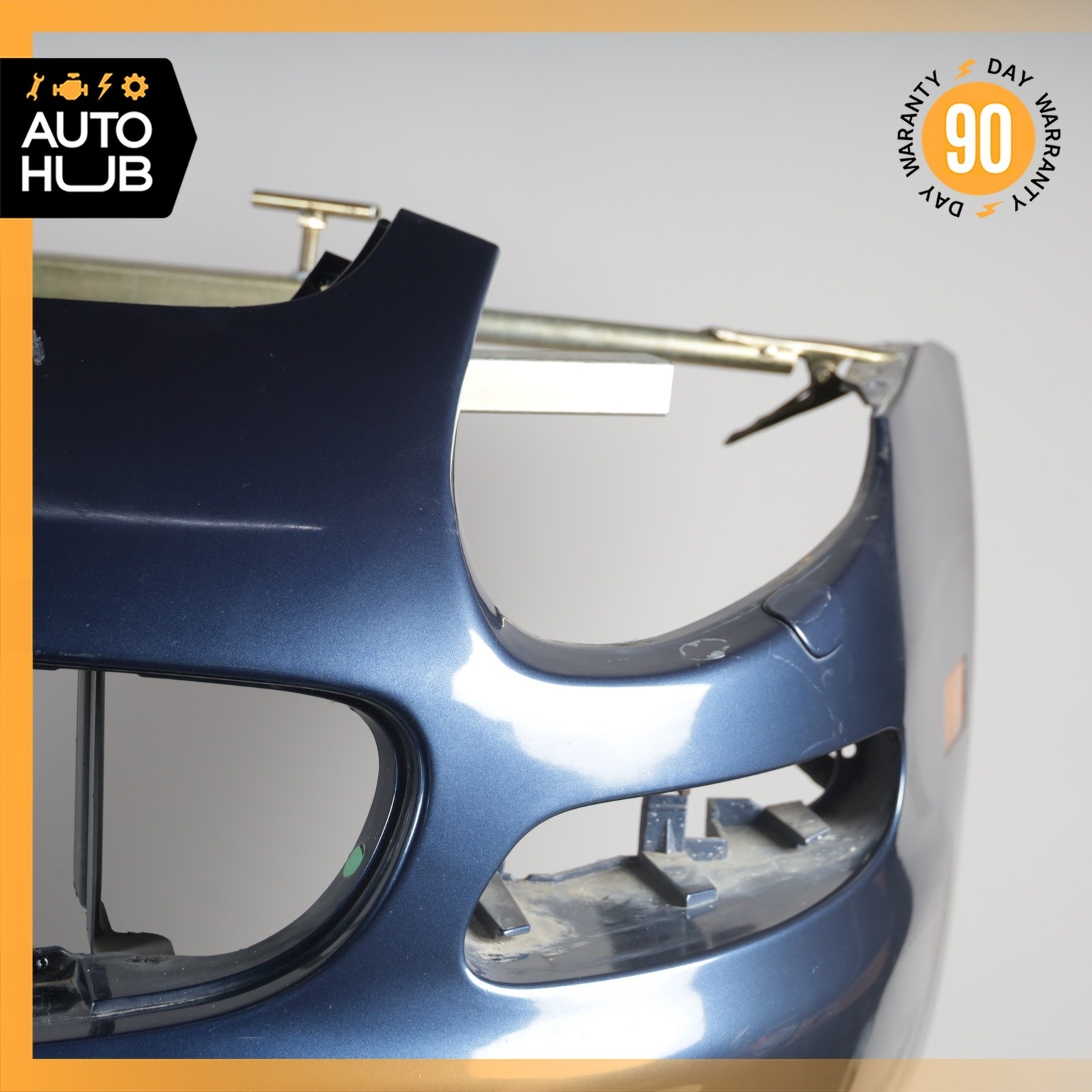 02-04 Maserati M138 4200 Coupe Spyder Front Bumper Cover Assembly OEM 31k