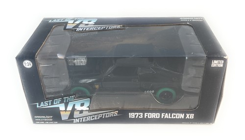 chase! 1973 Ford Falcon XB "Last of The V8 Interceptors" 1/24 Greenlight 84051W