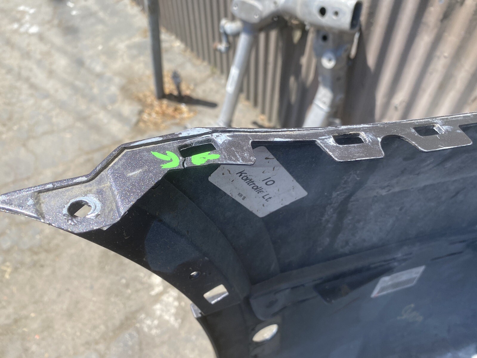 17-19 BENTLEY BENTAYGA REAR BUMPER COVER GENUINE FACTORY OEM