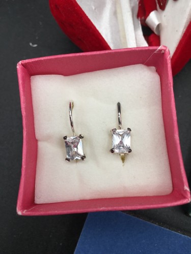 AVON Vintage Jewelry LOT of 8 all with original boxes Earring Pin Brooch - Picture 8 of 12