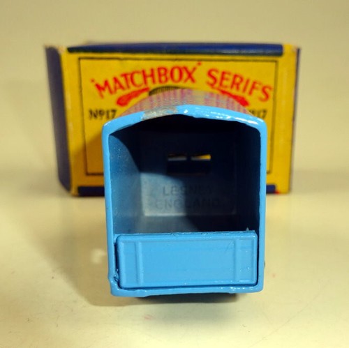 Matchbox RW 17A Removal Van rare 1. Farbe hellblau top in "B" Box - 第 9/12 張圖片