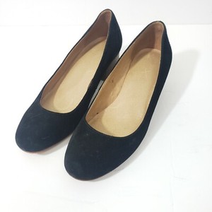 black round toe block heels
