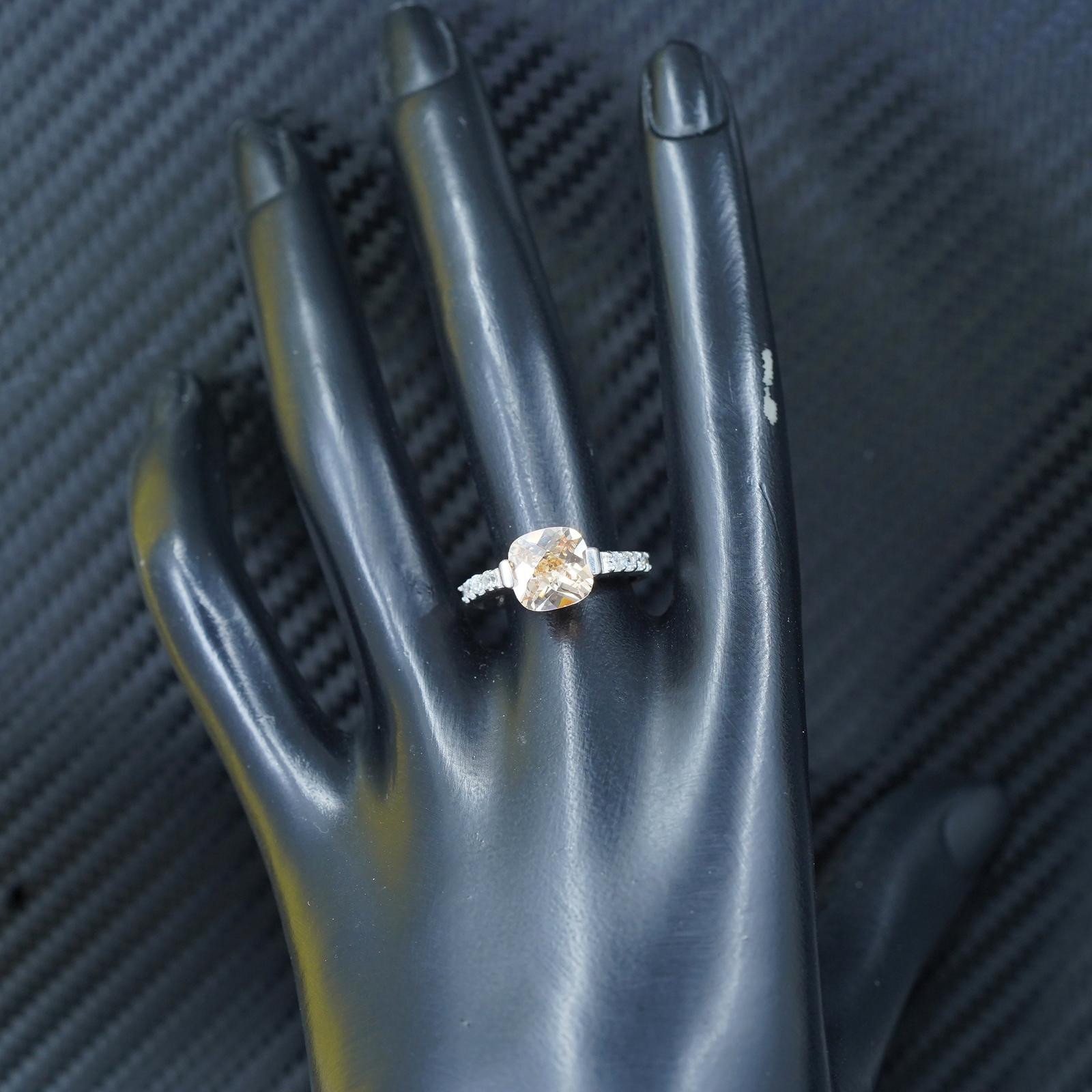 Size 8, sterling silver 925 stackable ring with s… - image 2