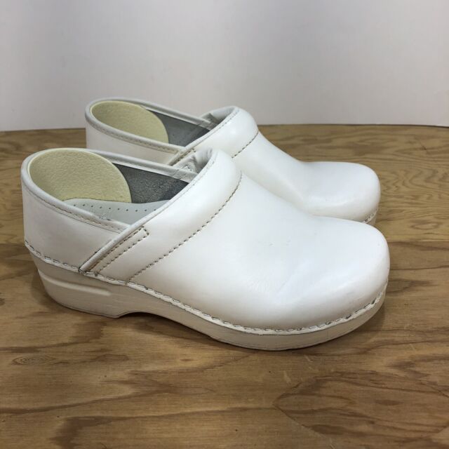 white dansko shoes