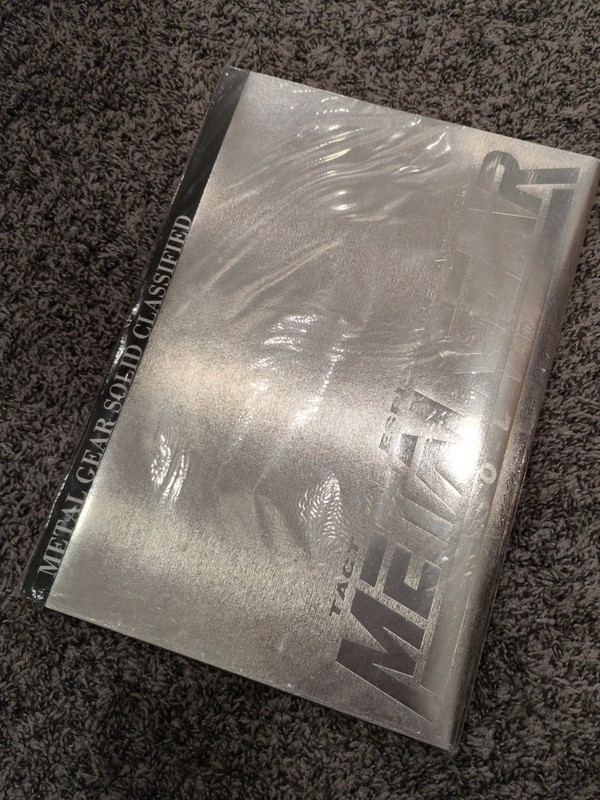 METAL GEAR SOLID CLASSIFIED Art Book Konami 1998 Hideo Kojima
