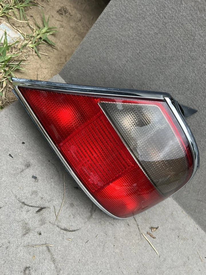 1995 - 1997 Jaguar Xj6 Vanden Plas Right Passenger Tail Light Oem Foto 2 de 4