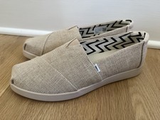 NEW Tom's Alpargata Classic Slip-On Shoes Tan Woven Burlap Canvas Size 8.5