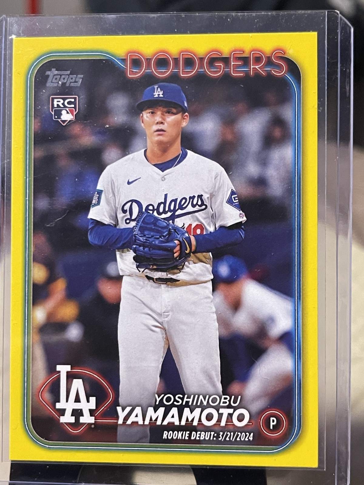 2024 Topps Update Series - Rookie Debut Yoshinobu Yamamoto #US149 Yellow (RC)