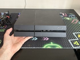 Sony PlayStation 4 (CUH‑1215A) 500GB Black With Games Red Dead Redemption II