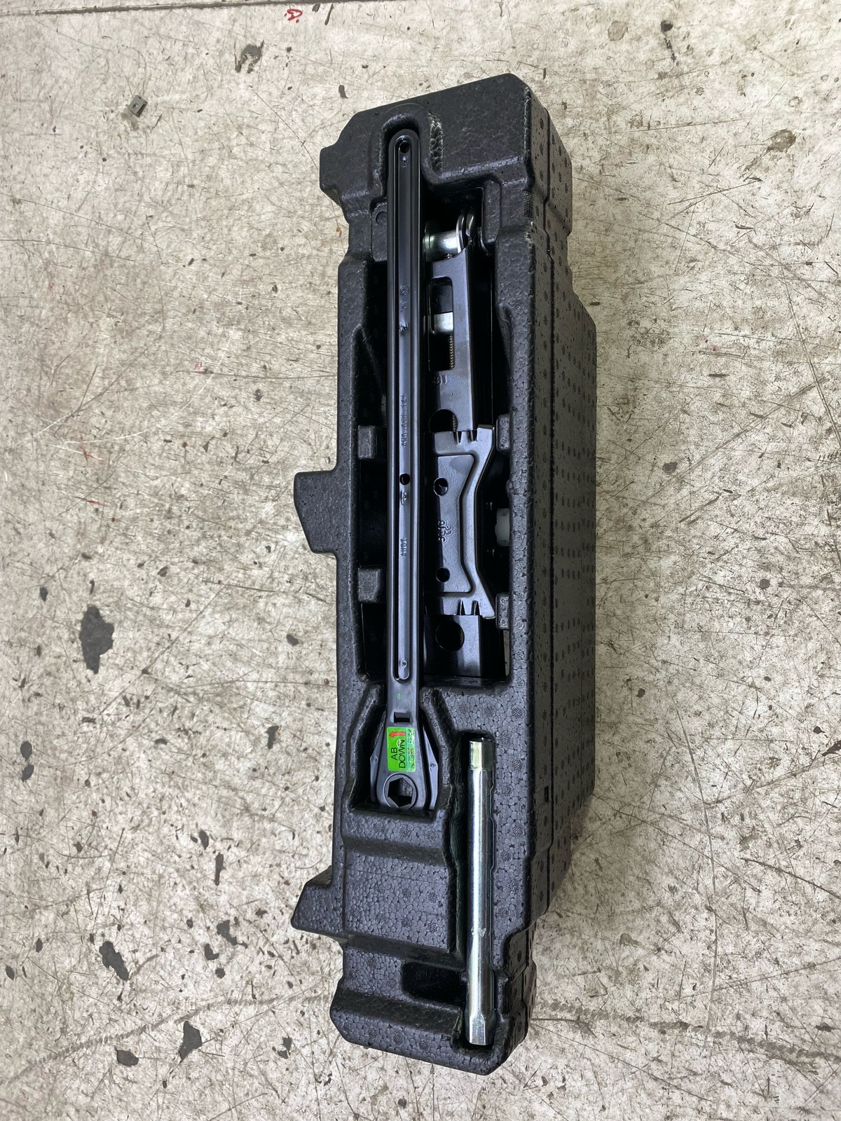 Bentley Bentayga 2016-2020 Spare tire P/N 36A012615