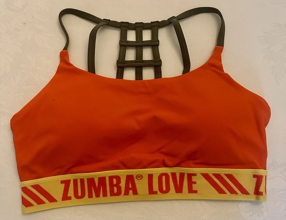 ZUMBA ¡JUEGO DE 3 piezas! Leggings Capri + Camiseta Espalda Abierta + Sujetador Deportivo Top EliteZWear Foto 4 de 4