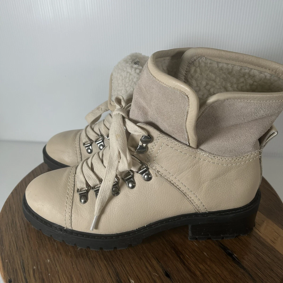Sherpa lined cheap hiking boots
