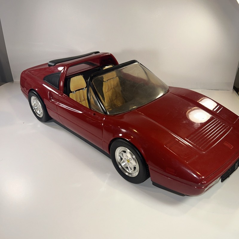 1986 VINTAGE MATTEL RED BARBIE CONVERTIBLE FERRARI 328 GTS CAR