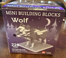 Mini Building Block Set 220 Piece Wolf Gray & White New Sealed 4.75x3.12x3.375in
