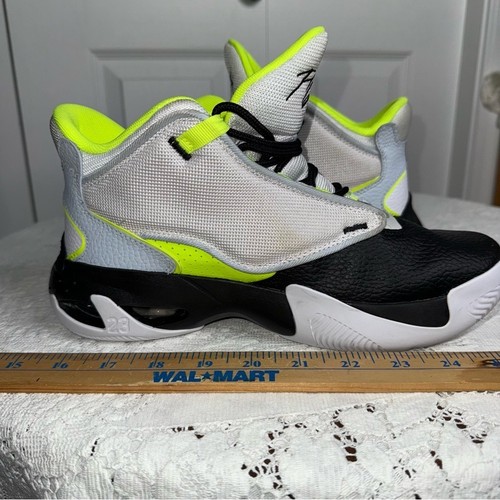 Nike Jordan Max Aura 4 GS Platinum Volt Gr. 7 Youth s/w neongelb Sneaker - Bild 10 von 15