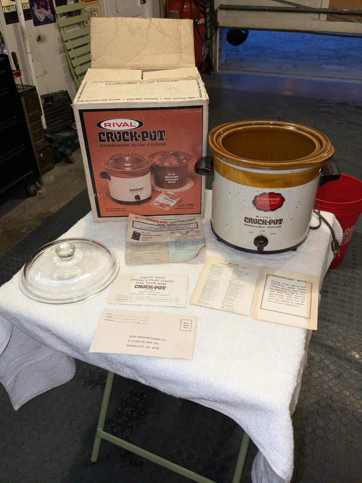 Vintage Rival Crock Pot 3150 3.5 Qt Removable Stoneware Open Box NICE!!!
Opens in a new window or ta
