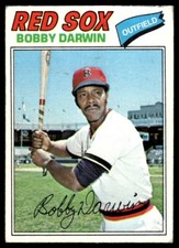 1977 Topps Bobby Darwin Boston Red Sox #617