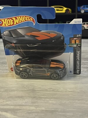 Hot Wheels 2024 Super Treasure Hunt '18 Camaro SS #32 STH Short