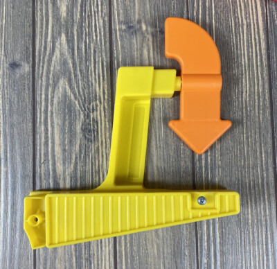 Fisher Price Skyway Wheelies Race Car Tower Replacement Piece Yellow Orange 