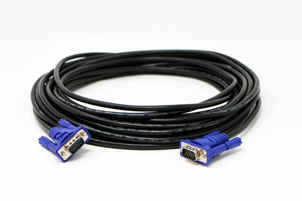 VGA Cable 100ft - Computer / Monitor / Projector / PC / TV Cord 15 PIN, 100 Feet - Image 3 of 4