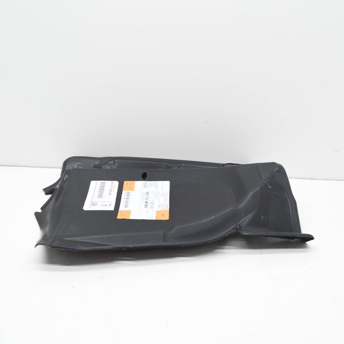 NEW BMW X5 E70 FRONT LEFT WHEEL ARCH COVER 51717325401 7325401