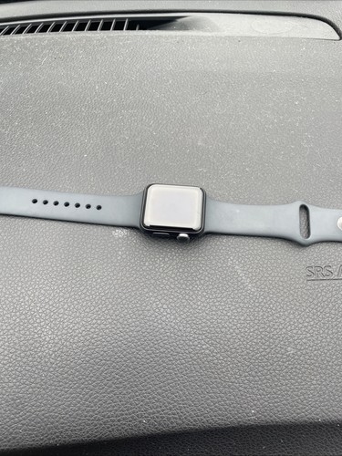 Montre noire pour homme Apple Series 3 - A1860 - Photo 2 sur 3