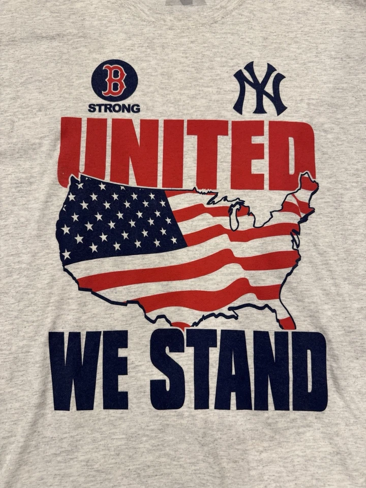 Camiseta De Colección Medias Rojas Vs Yankees (L) Foto 2 de 3