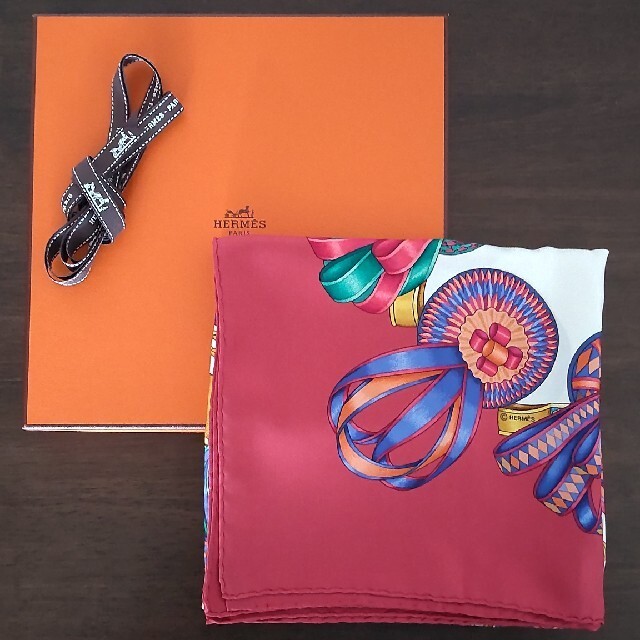 HERMES silk scarf with original box and gift ribbon