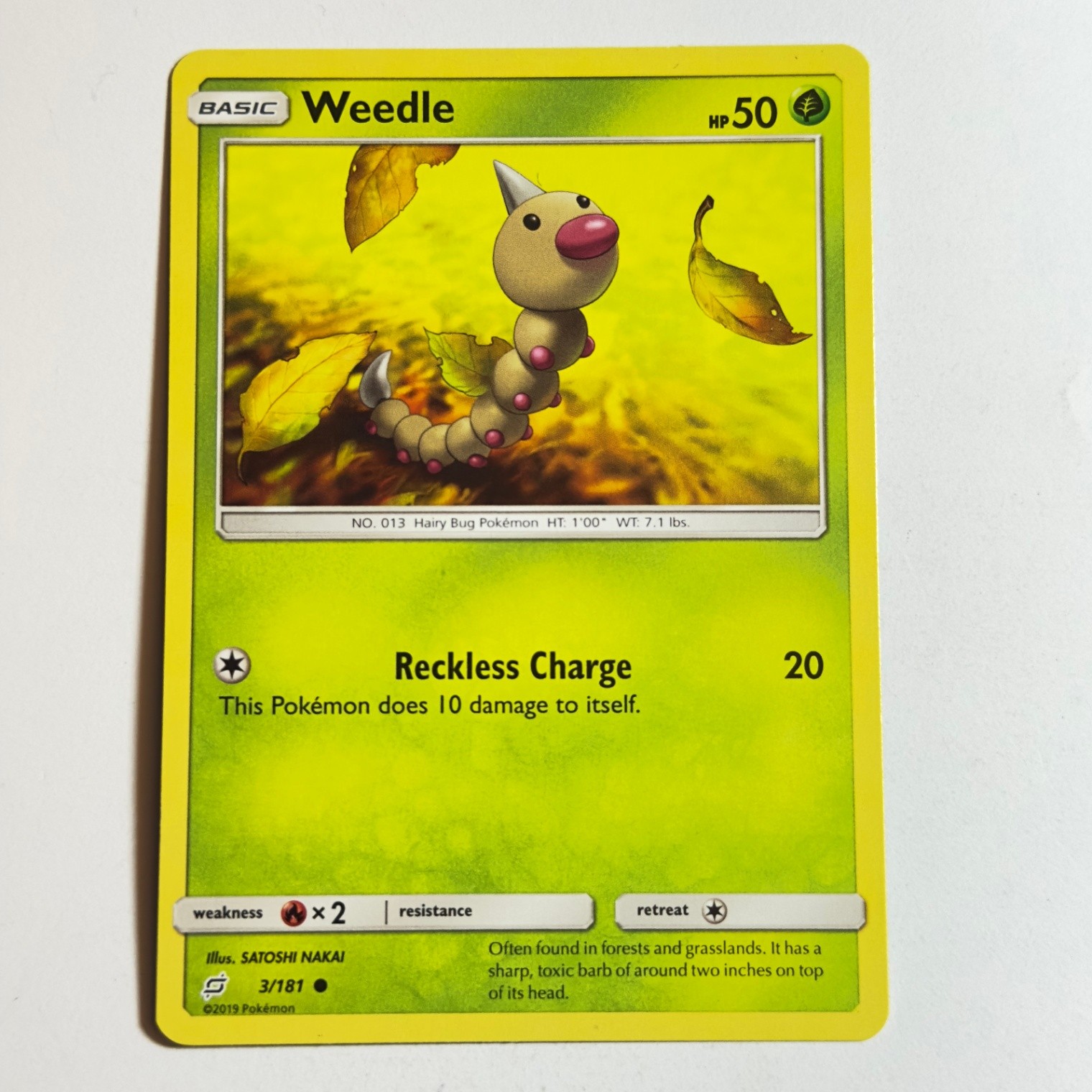 Weedle (3) 3/181 Common Regular Card SM - Team Up Pokemon TCG LP